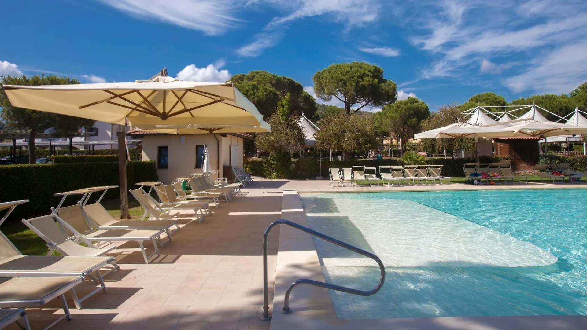 Resort Capalbio 3*,  Italia